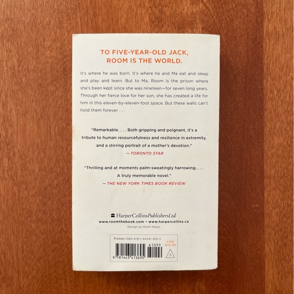 (Free) Room by Emma Donoghue - Picture 2 of 2